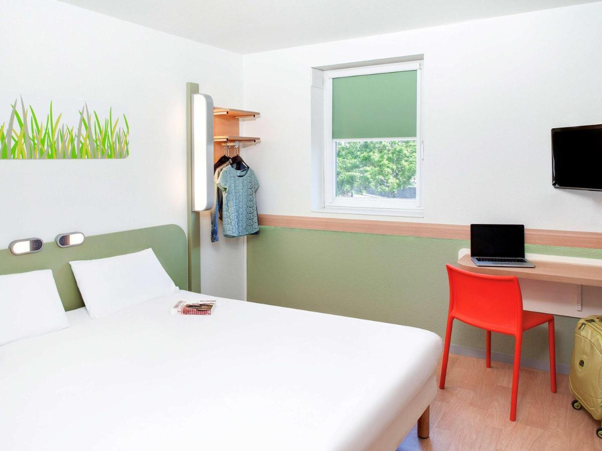 Ibis Budget Clermont Ferrand Centre Montferrand Ngoại thất bức ảnh